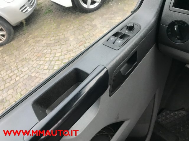 VOLKSWAGEN California usata, con Tettuccio apribile