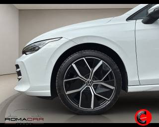 VOLKSWAGEN Golf usata, con Autoradio digitale