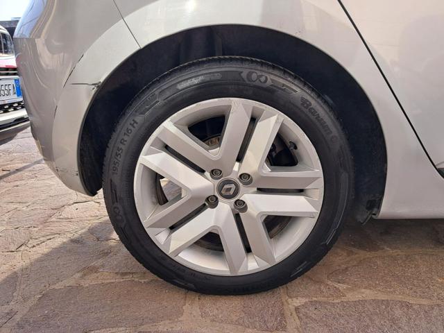 RENAULT Clio usata, con Climatizzatore