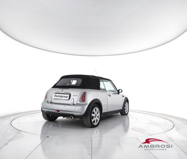 MINI Cabrio usata 2