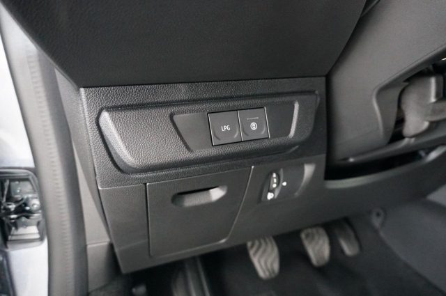 DACIA Sandero usata, con Touch screen