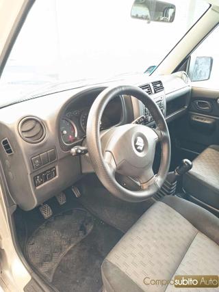 SUZUKI Jimny usata, con Specchietti laterali elettrici
