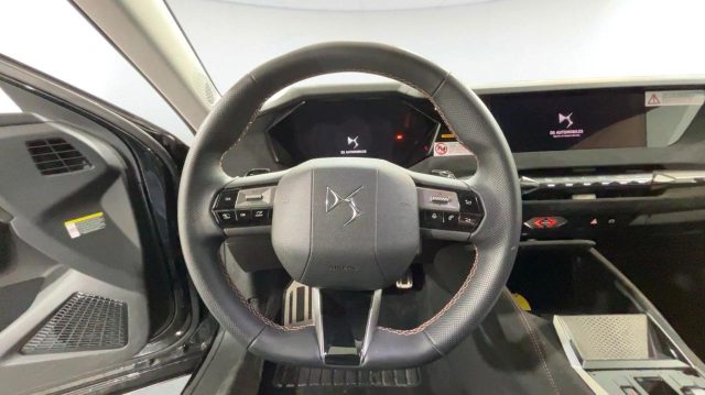 DS AUTOMOBILES DS 4 usata, con Boardcomputer