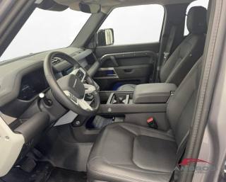 LAND ROVER Defender usata 8