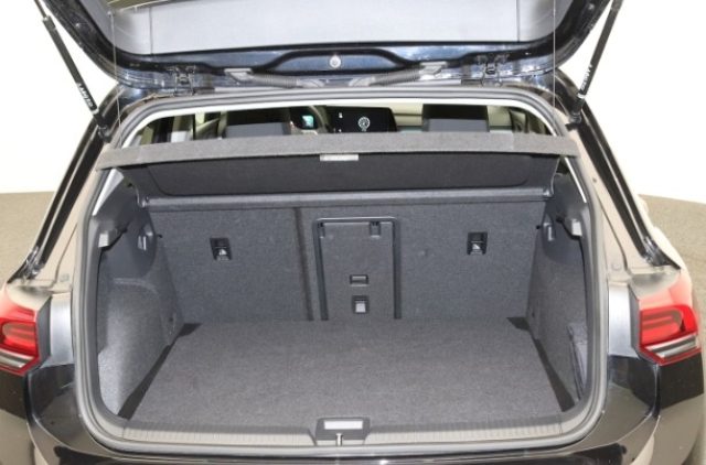 VOLKSWAGEN Golf usata, con Sedili riscaldati