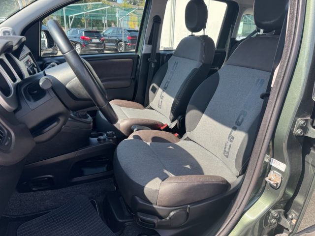 FIAT Panda Cross usata, con Controllo automatico clima