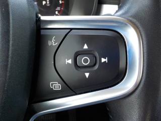 VOLVO XC40 usata, con Volante multifunzione