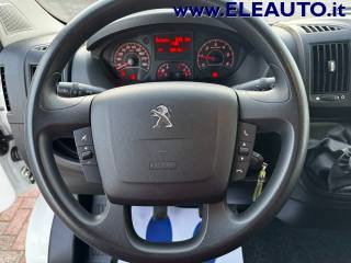 PEUGEOT Boxer usata, con Volante multifunzione