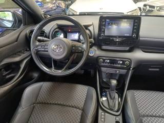 TOYOTA Yaris usata, con Touch screen