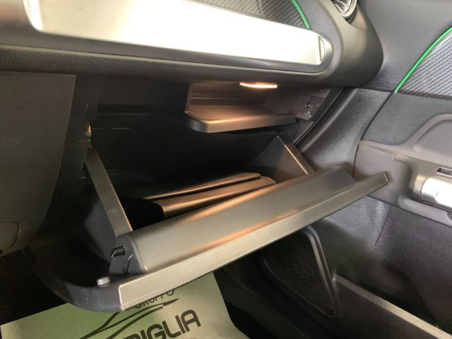 MERCEDES-BENZ GLB 200 usata, con Monitoraggio pressione pneumatici