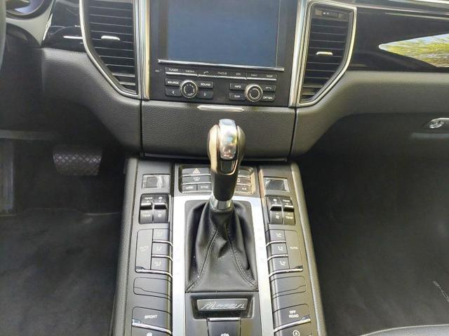 PORSCHE Macan usata 76