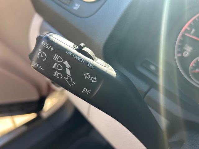 VOLKSWAGEN Eos usata, con Cerchi in lega