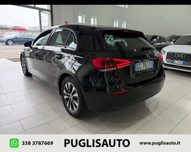 MERCEDES-BENZ A 180 usata, con Cerchi in lega