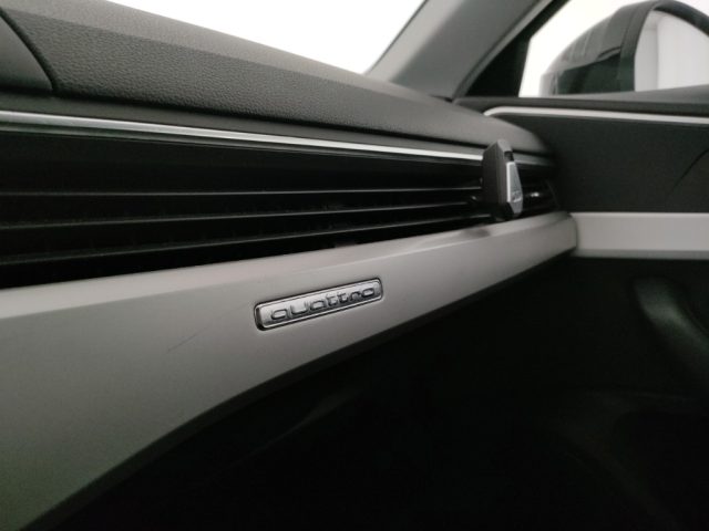 AUDI A4 usata, con Sedile posteriore sdoppiato