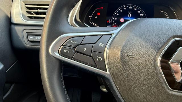 RENAULT Captur usata, con Autoradio