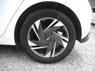 HYUNDAI i20 usata, con Volante in pelle