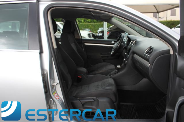 VOLKSWAGEN Golf Variant usata, con Lettore CD