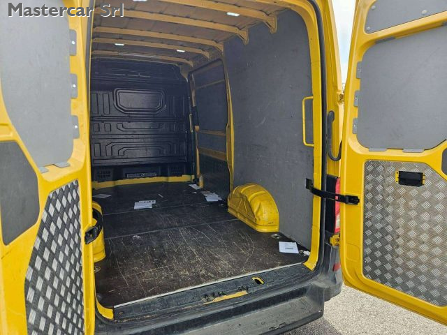 VOLKSWAGEN Crafter usata 14