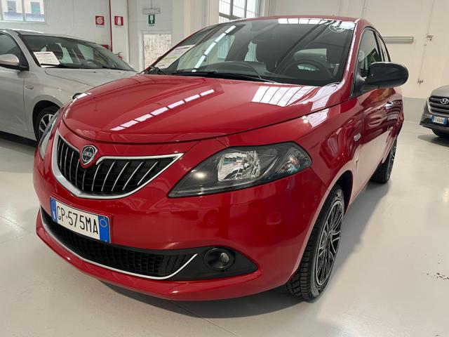 LANCIA Ypsilon usata, con Park Distance Control