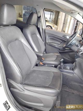 FORD EcoSport usata, con Sedile posteriore sdoppiato