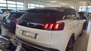 PEUGEOT 3008 usata, con Cruise Control