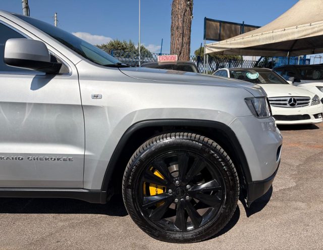 JEEP Grand Cherokee usata, con Autoradio