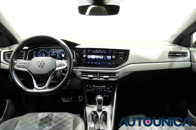 VOLKSWAGEN Taigo usata, con Controllo automatico clima