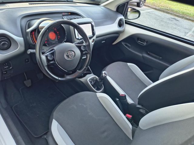 TOYOTA Aygo usata, con Controllo trazione