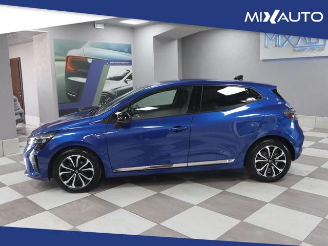 RENAULT Clio usata, con Autoradio