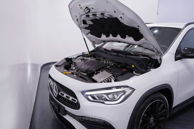MERCEDES-BENZ GLA 200 usata, con Android Auto