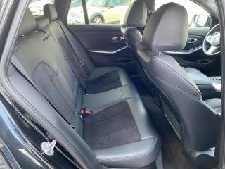 BMW 320 usata, con Interni in pelle