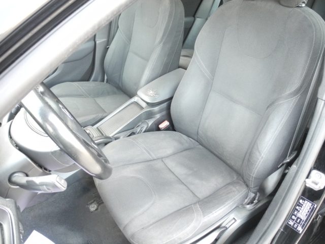 VOLVO V40 usata 38