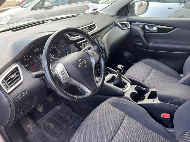 NISSAN Qashqai usata, con Boardcomputer