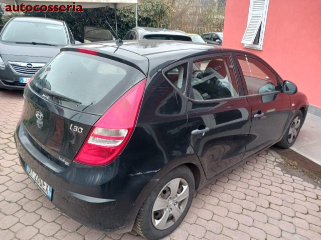 HYUNDAI i30 usata 3