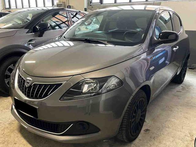 LANCIA Ypsilon usata, con ABS