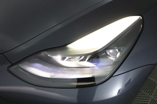 TESLA Model 3 usata 7