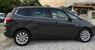 OPEL Zafira Tourer usata, con Chiusura centralizzata