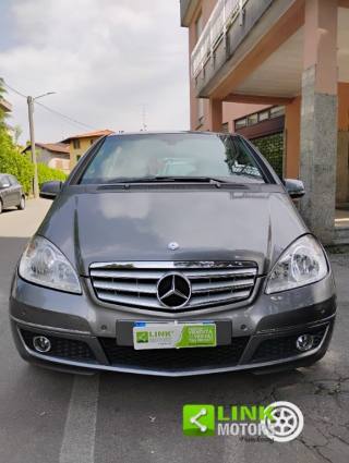 MERCEDES-BENZ A 160 usata, con USB