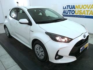 TOYOTA Yaris usata, con Fendinebbia