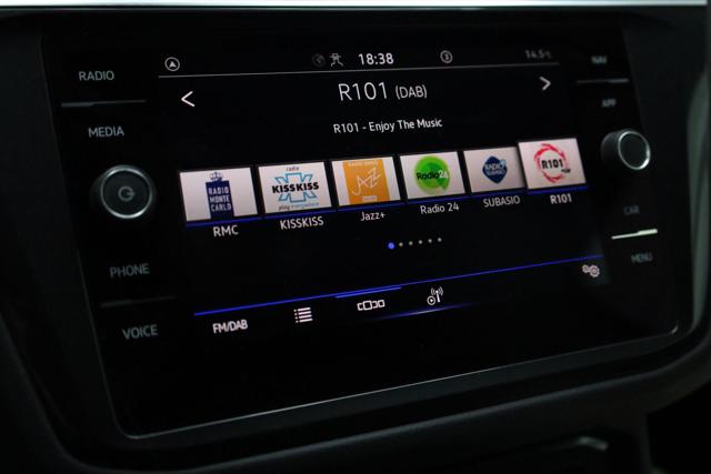 VOLKSWAGEN Tiguan usata, con Airbag testa