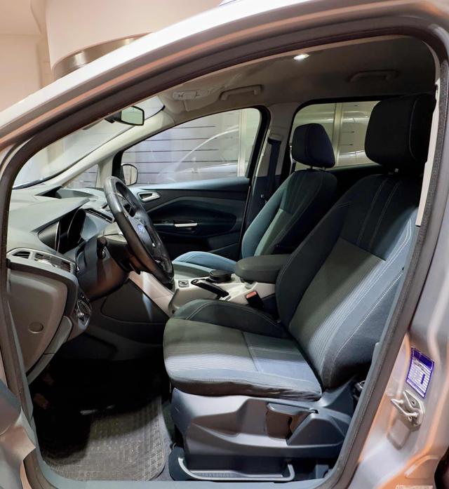 FORD C-Max usata, con Cronologia tagliandi