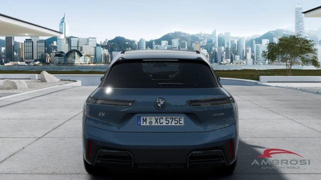 BMW iX usata 4