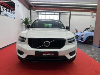 VOLVO XC40 usata, con Airbag