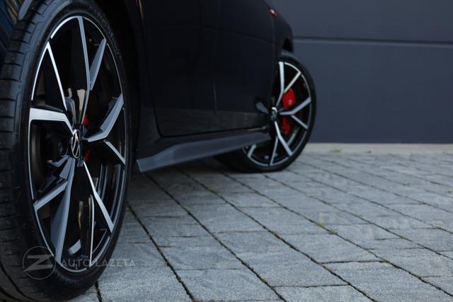 VOLKSWAGEN Golf GTI usata, con Autoradio digitale