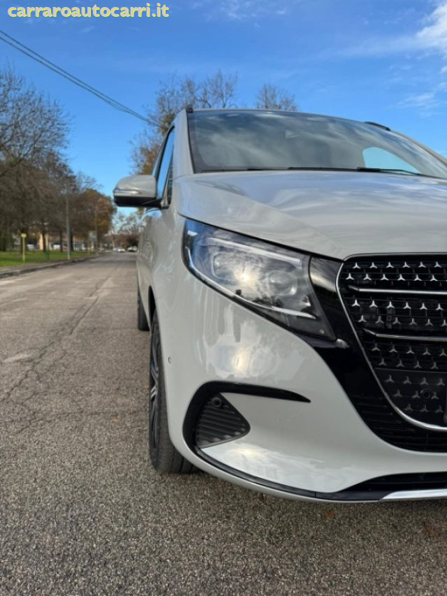 MERCEDES-BENZ V 250 usata, con Boardcomputer