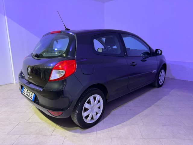 RENAULT Clio usata 4