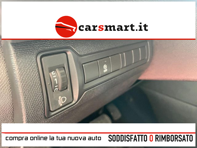 PEUGEOT 308 usata, con Fari LED