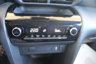 TOYOTA Yaris Cross usata, con Specchietti laterali elettrici