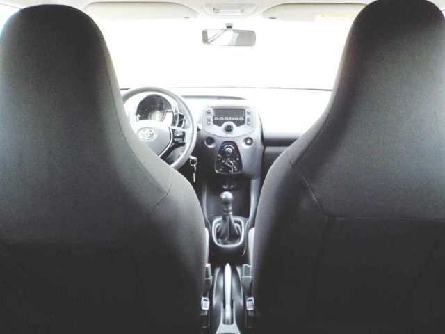 TOYOTA Aygo usata 33