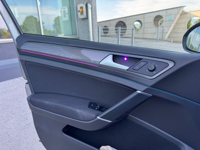 VOLKSWAGEN Golf usata, con Chiusura centralizzata